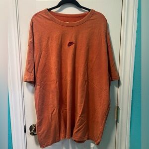 Nike Men's Burnt Orange Short Sleeve Tee